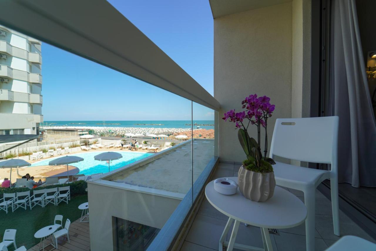 Nautilus Family Hotel